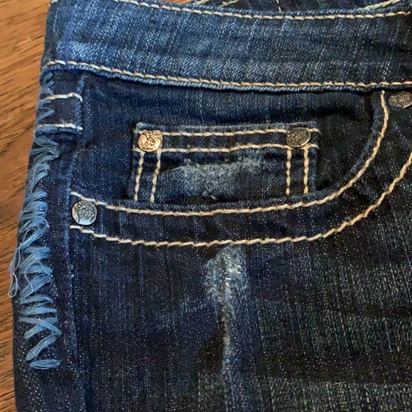 BKE Madison Capris - Picture 2 of 9